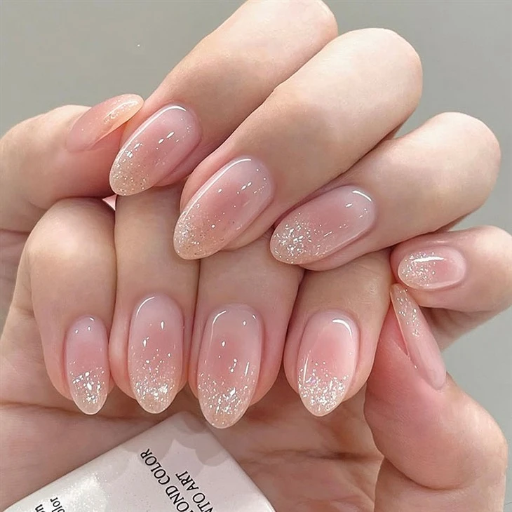 Pink Glitter Ombre กดบนเล็บ